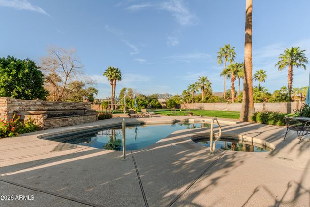 10290 E DESERT COVE Avenue, Scottsdale, AZ 85260