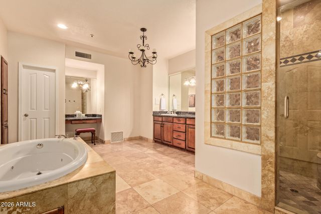 10290 E DESERT COVE Avenue, Scottsdale, AZ 85260