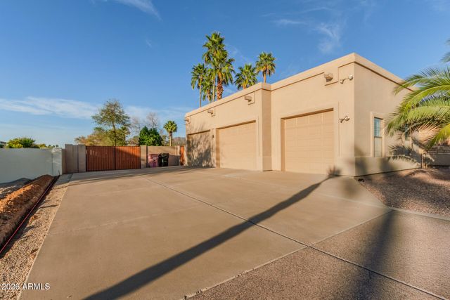 10290 E DESERT COVE Avenue, Scottsdale, AZ 85260
