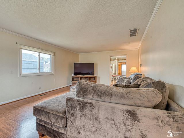 469 Bentley Drive, Monroe, MI 48162