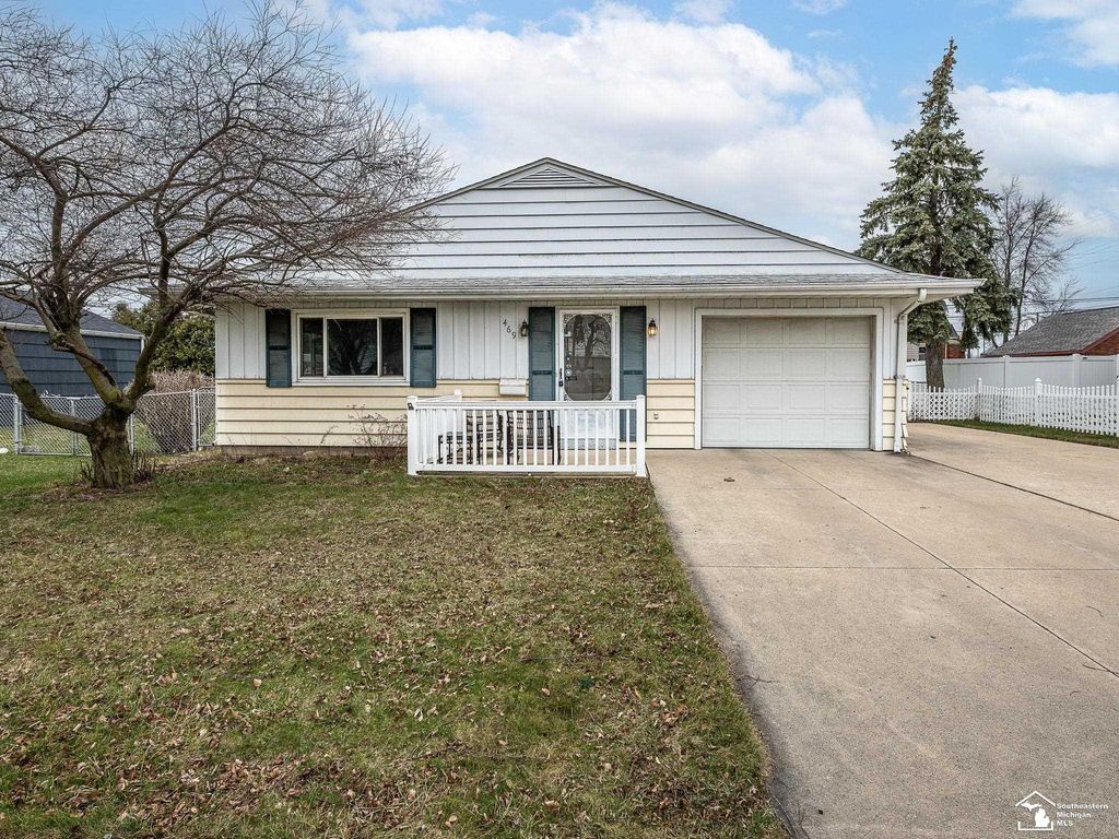 469 Bentley Drive, Monroe, MI 48162