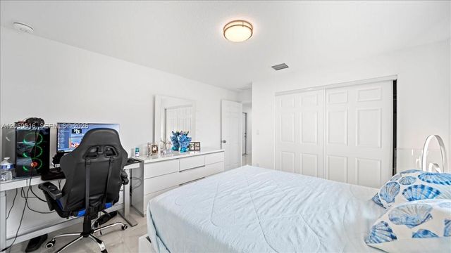4317 Vicliff Rd, West Palm Beach, FL 33406