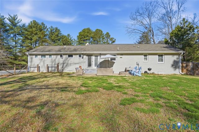 11520 Hanover Courthouse Rd, Hanover, VA 23069