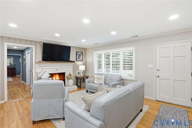 11520 Hanover Courthouse Rd, Hanover, VA 23069