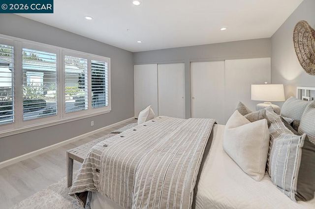 999 Terra California Dr 2, Walnut Creek, CA 94595