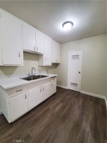 6340 Newlin Avenue, Whittier, CA 90601