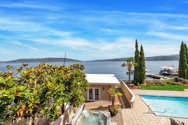 10936 Rainier Avenue S, Seattle, WA 98178