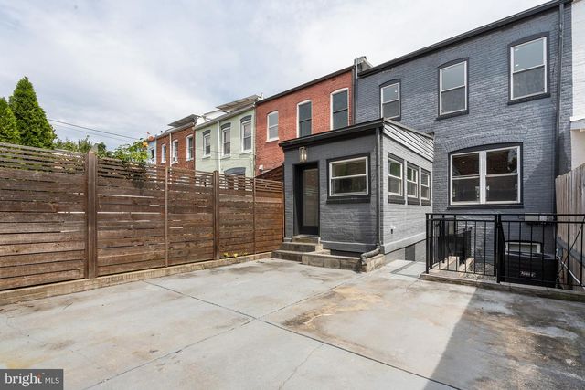 2214 FLAGLER PL NW, Washington, DC 20001