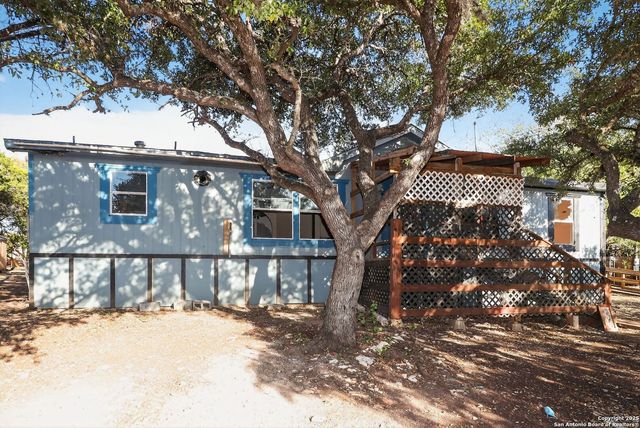 833 High Dr, Spring Branch, TX 78070