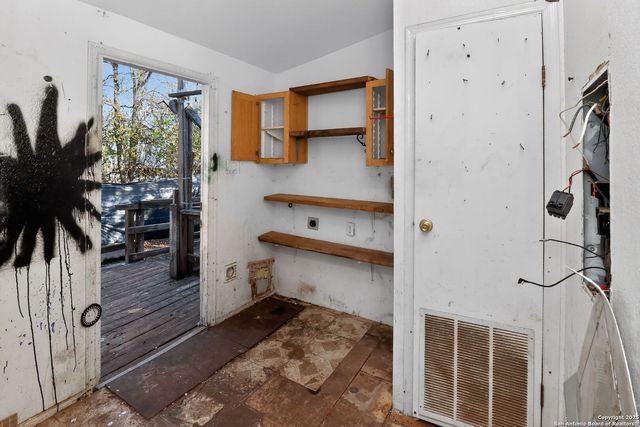 833 High Dr, Spring Branch, TX 78070