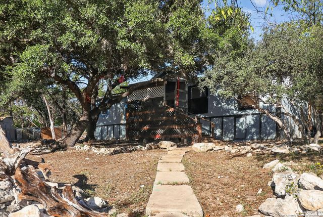 833 High Dr, Spring Branch, TX 78070