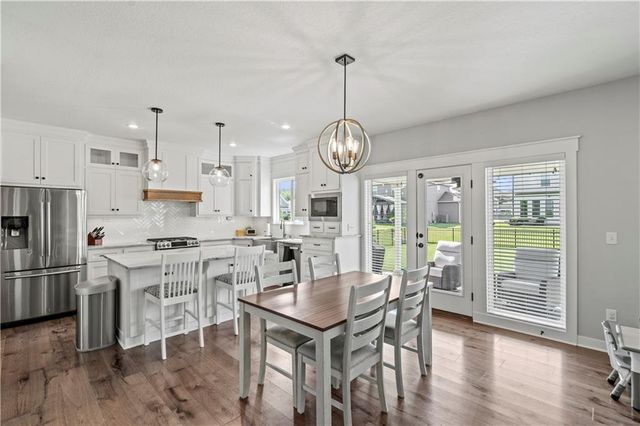 2111 NE 114TH Street, Kansas City, MO 64155