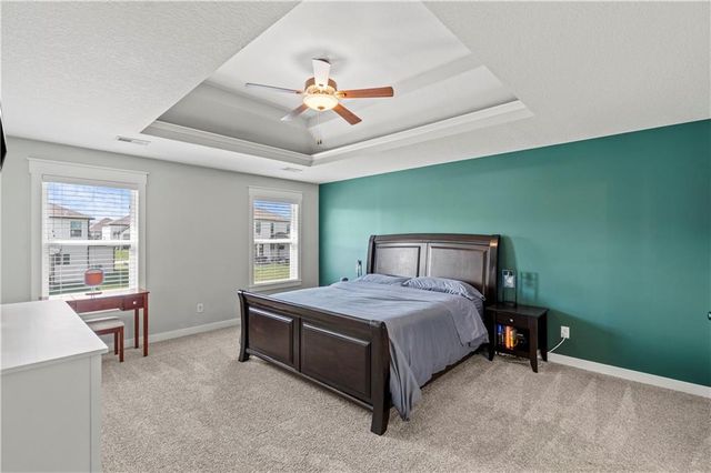 2111 NE 114TH Street, Kansas City, MO 64155