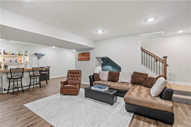 2111 NE 114TH Street, Kansas City, MO 64155