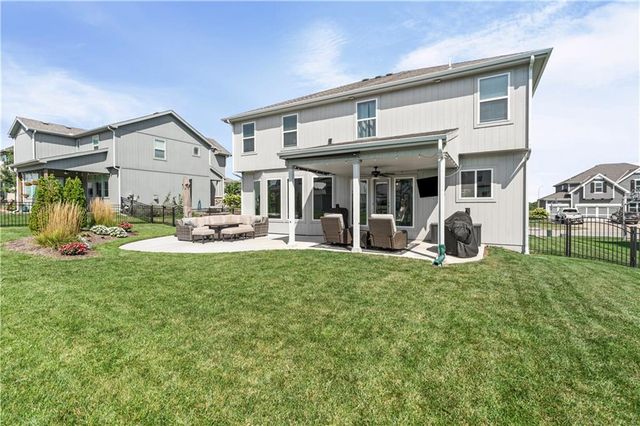 2111 NE 114TH Street, Kansas City, MO 64155