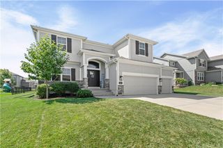 2111 NE 114TH Street, Kansas City, MO 64155