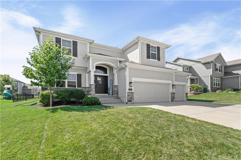 2111 NE 114TH Street, Kansas City, MO 64155