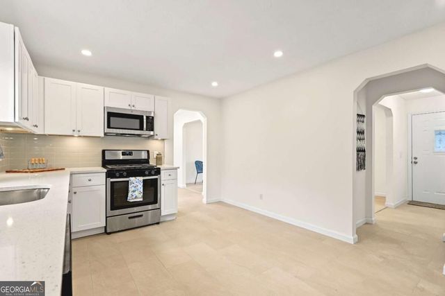 3447 Trickum Road, Woodstock, GA 30188