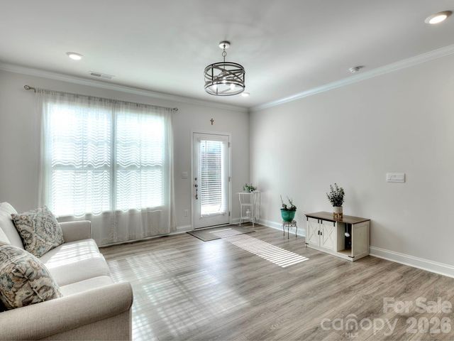 4396 Bronze Boulevard, Sherrills Ford, NC 28673