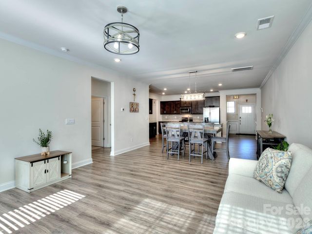 4396 Bronze Boulevard, Sherrills Ford, NC 28673