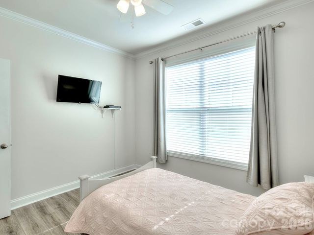 4396 Bronze Boulevard, Sherrills Ford, NC 28673