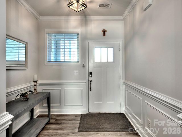 4396 Bronze Boulevard, Sherrills Ford, NC 28673