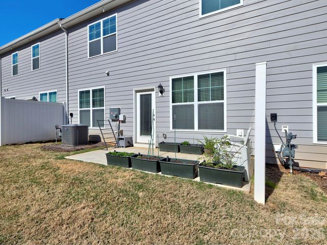 4396 Bronze Boulevard, Sherrills Ford, NC 28673