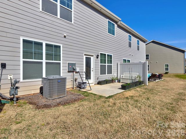 4396 Bronze Boulevard, Sherrills Ford, NC 28673