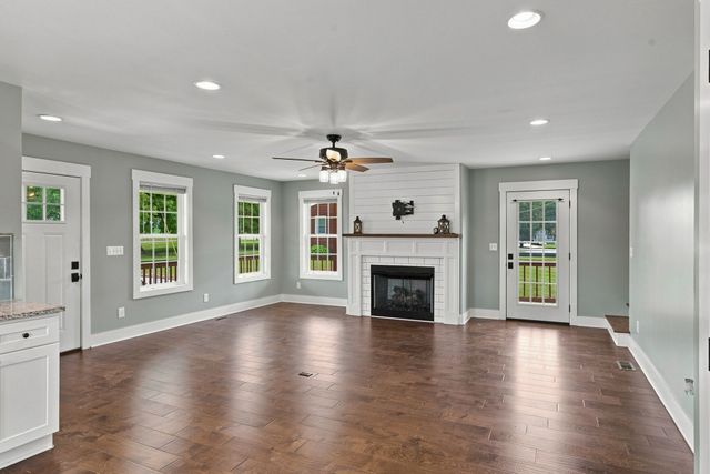 5216 Highway 161, Springfield, TN 37172