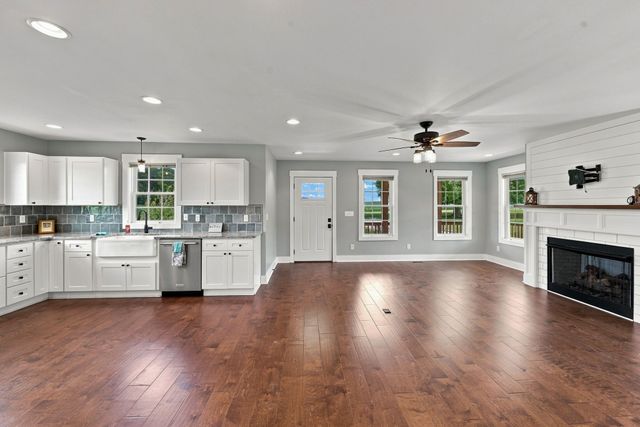 5216 Highway 161, Springfield, TN 37172