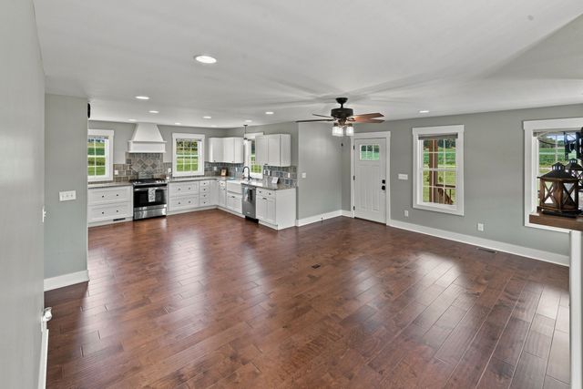 5216 Highway 161, Springfield, TN 37172