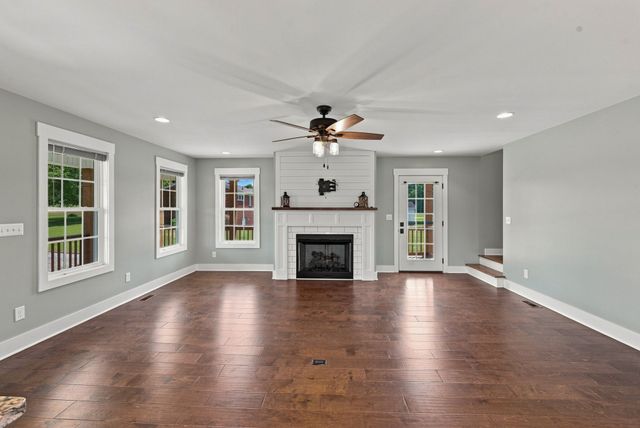 5216 Highway 161, Springfield, TN 37172