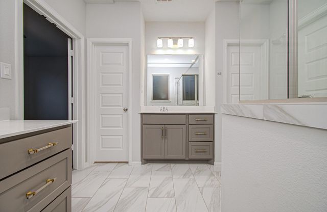 26002 Horizon Star Lane, Richmond, TX 77406