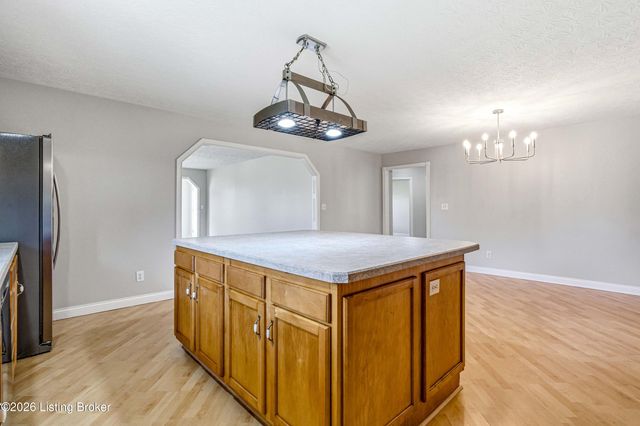 144 The Landings, Taylorsville, KY 40071