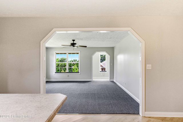 144 The Landings, Taylorsville, KY 40071