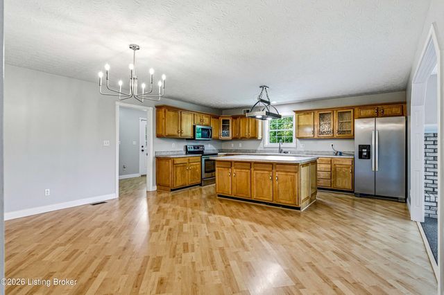 144 The Landings, Taylorsville, KY 40071