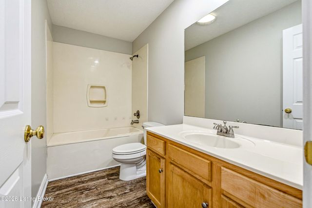 144 The Landings, Taylorsville, KY 40071
