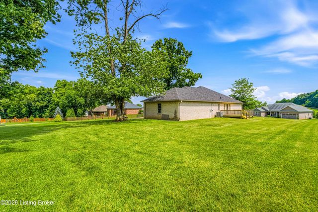 144 The Landings, Taylorsville, KY 40071