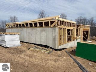 95 Finch Drive, Traverse City, MI 49685