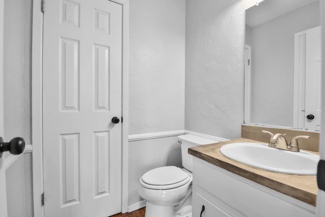 6011 13th Street, Lubbock, TX 79416