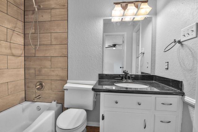 6011 13th Street, Lubbock, TX 79416