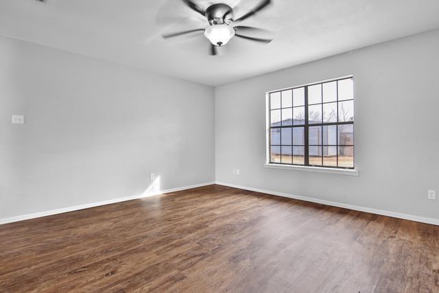 6011 13th Street, Lubbock, TX 79416