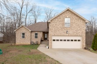 7560 S Swift Rd, Goodlettsville, TN 37072
