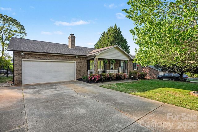1451 31st Street Place NE, Conover, NC 28613