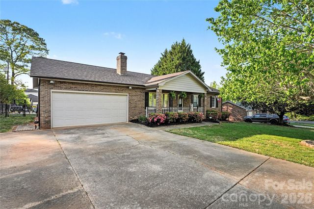 1451 31st Street Place NE, Conover, NC 28613