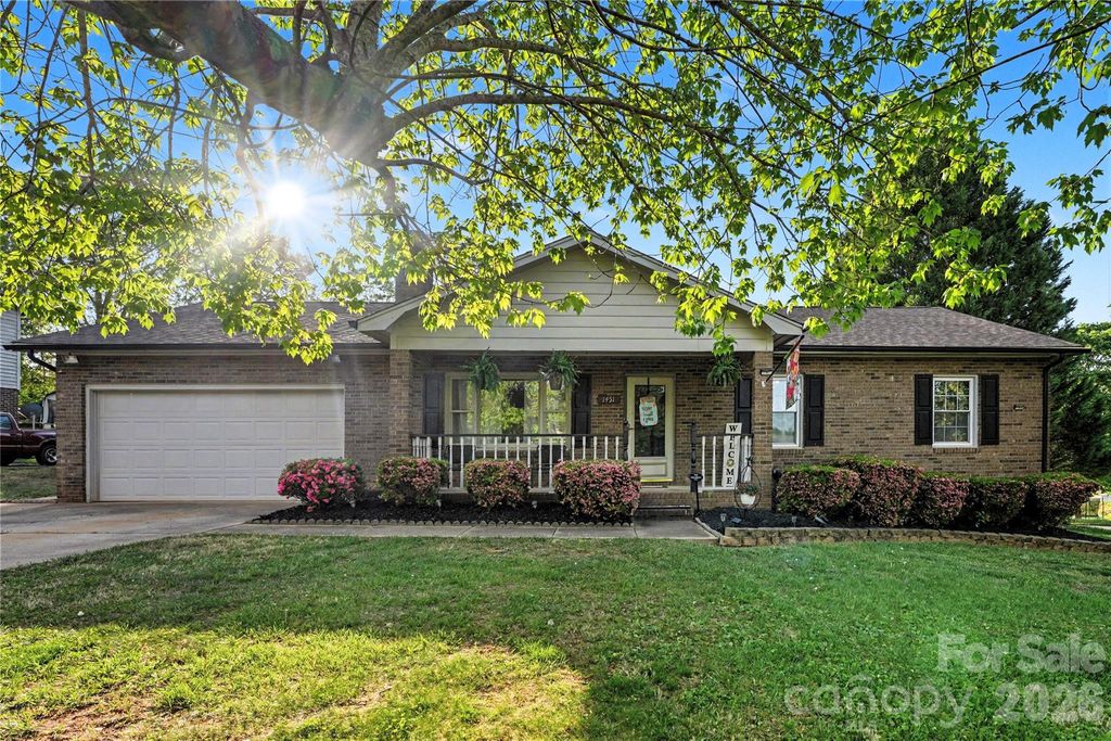 1451 31st Street Place NE, Conover, NC 28613