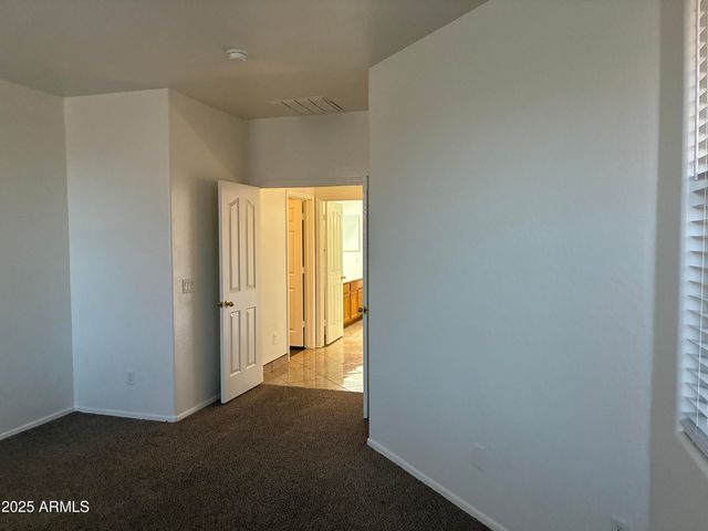 24775 W DOVE Trail, Buckeye, AZ 85326
