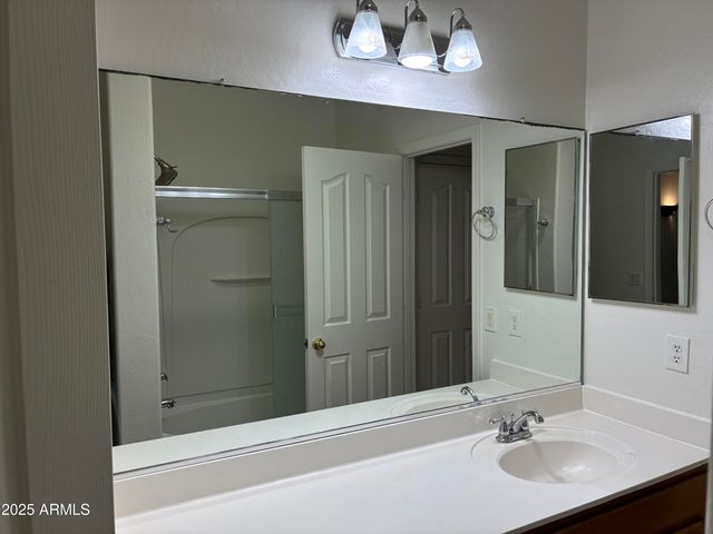 24775 W DOVE Trail, Buckeye, AZ 85326