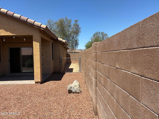 24775 W DOVE Trail, Buckeye, AZ 85326