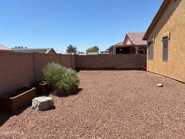 24775 W DOVE Trail, Buckeye, AZ 85326